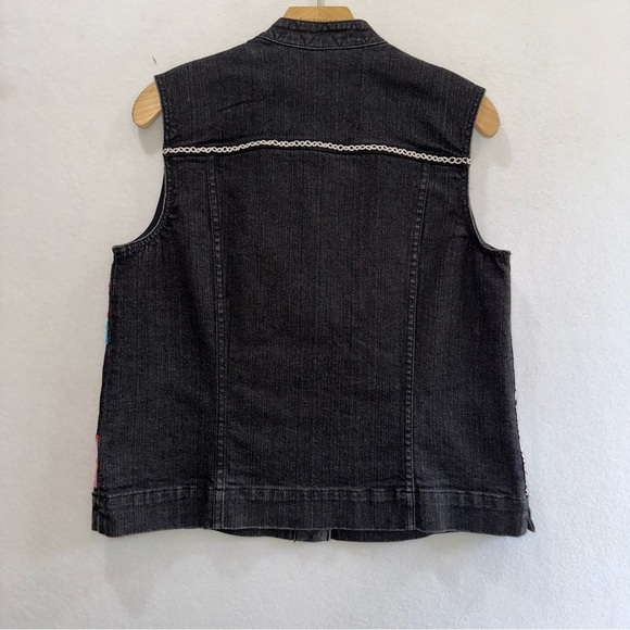 Chico's Platinum Floral Paisley Embroidered Colorful Black Denim Vest Size 1 Med - Picture 2 of 6
